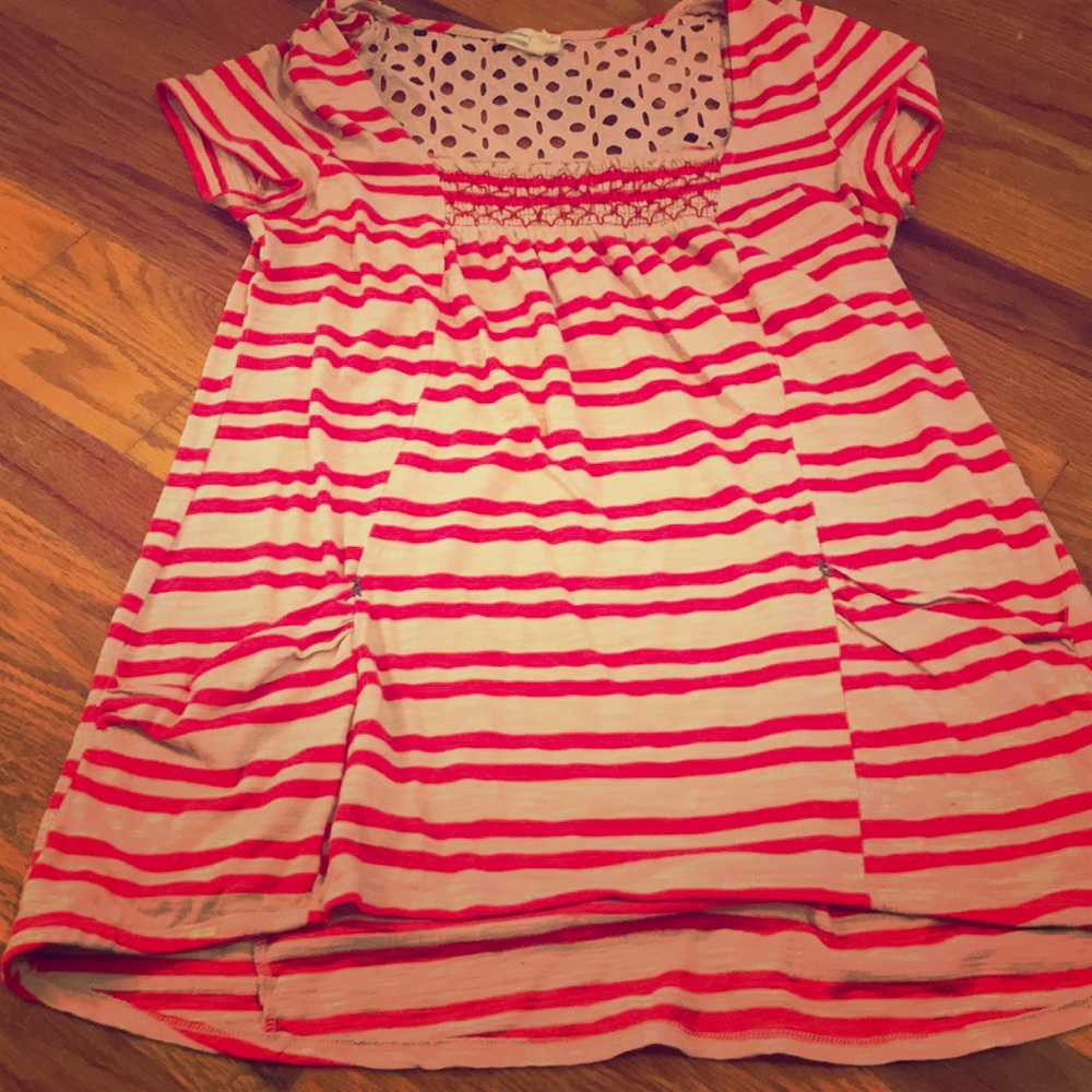 Striped tee with pockets